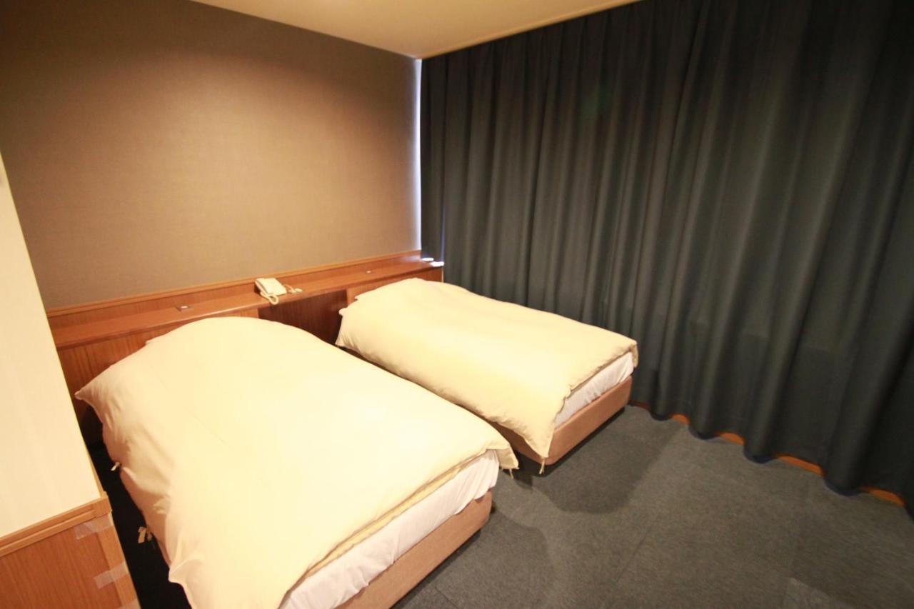 Asakusa Town Hotel Tokyo Bagian luar foto