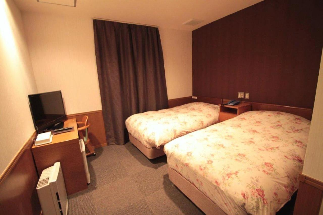 Asakusa Town Hotel Tokyo Bagian luar foto